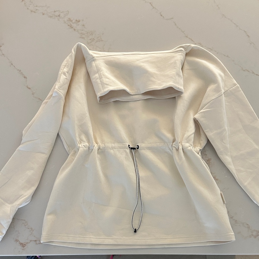 Varley Cream Women's Hoodie with Drawstring Waist